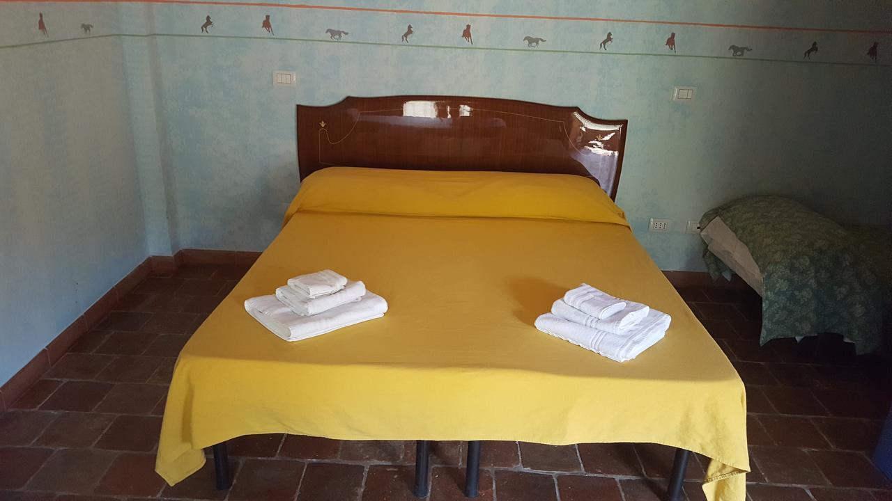 Agriturismo La.Ti.Mi.Da. Cassine Esterno foto